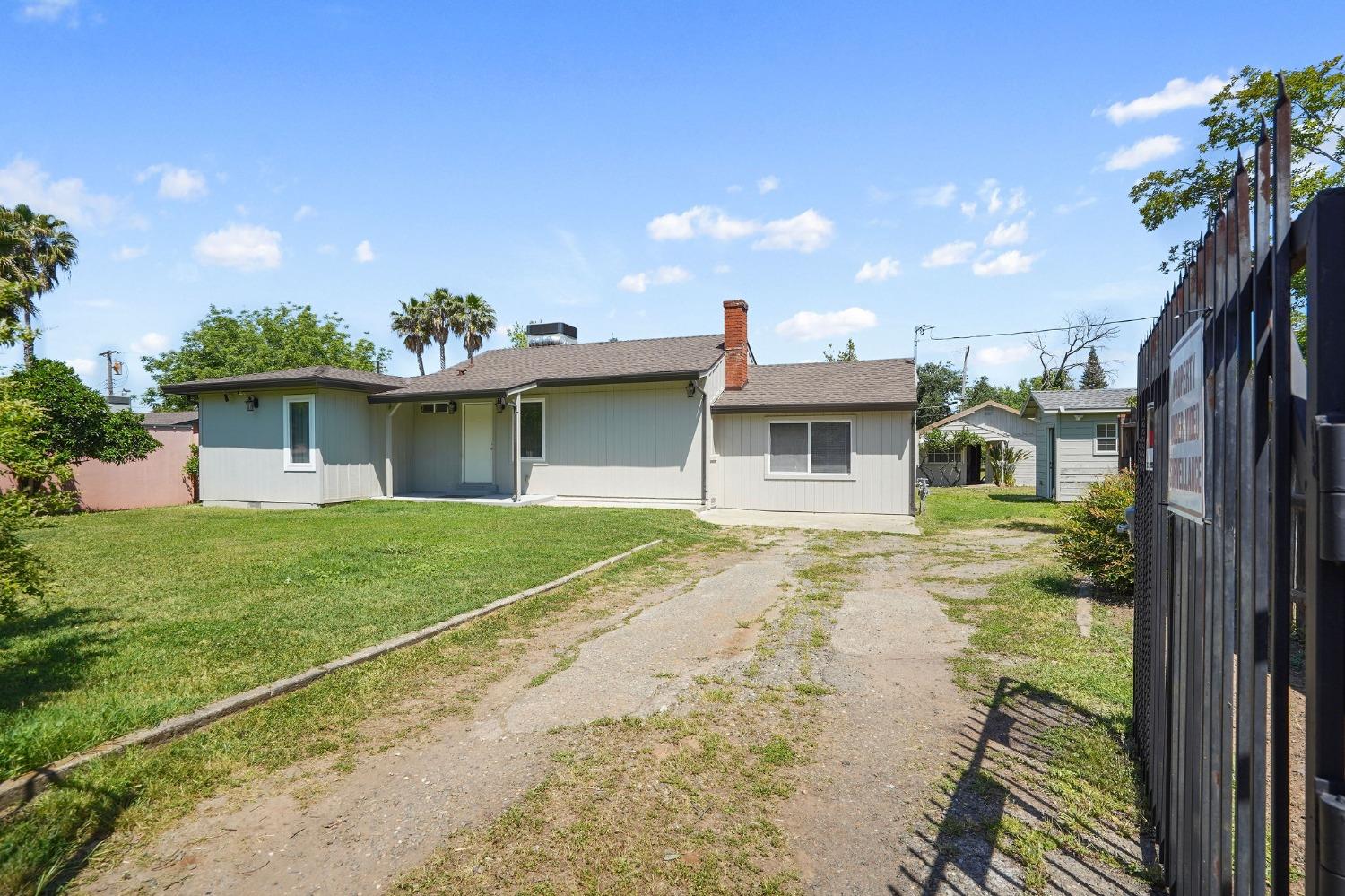 Marconi Avenue, Sacramento, California image 1