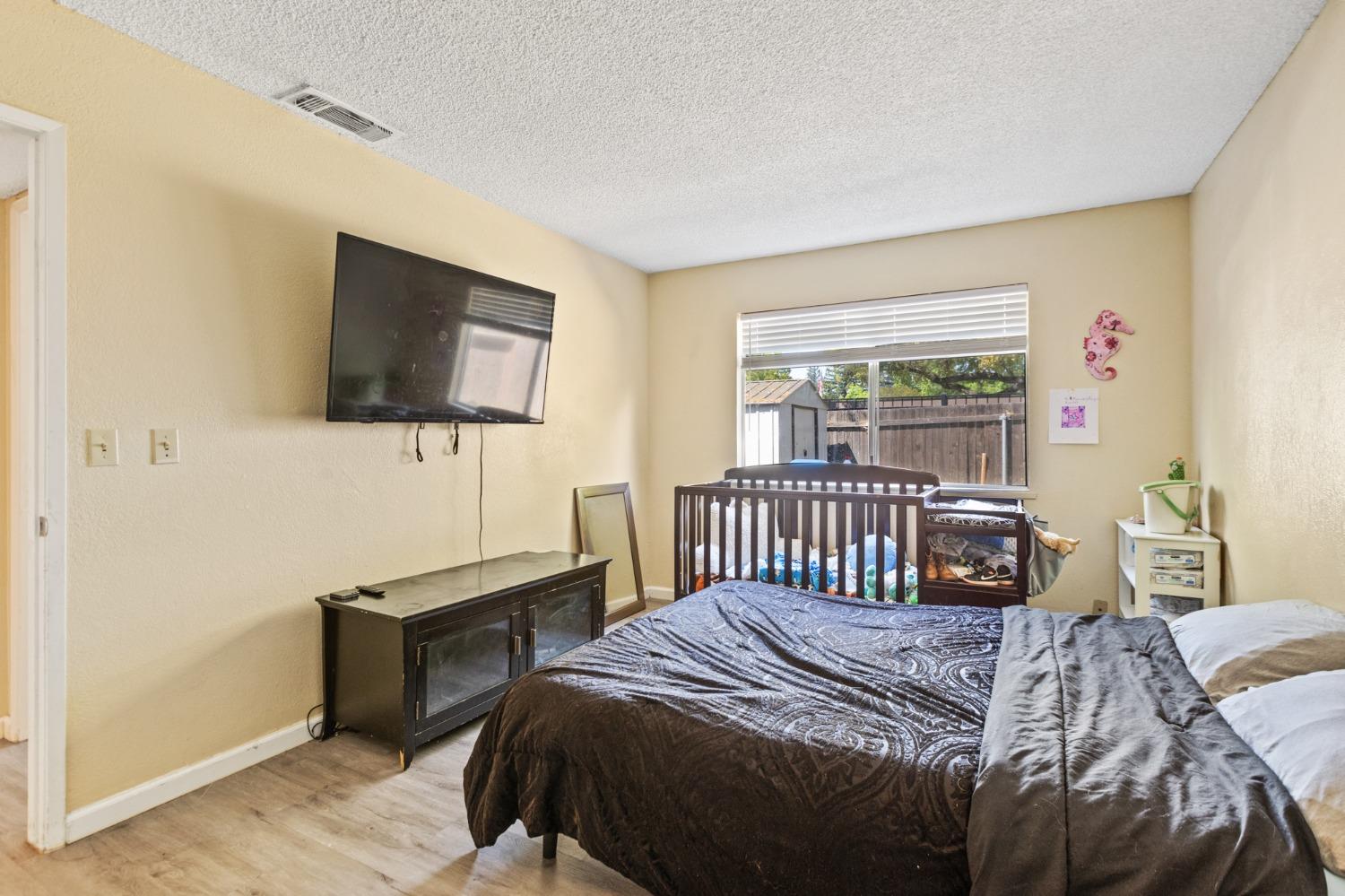 Detail Gallery Image 16 of 24 For 6227 Center Mall Way, Sacramento,  CA 95823 - 2 Beds | 1 Baths