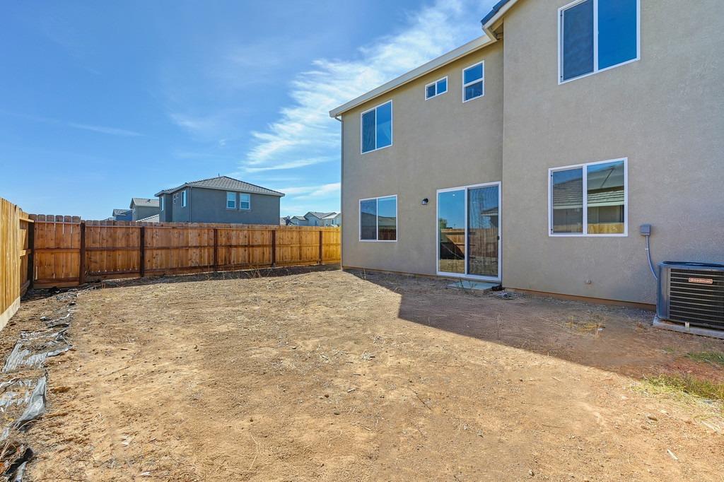 Del Seis Drive, Sacramento, California image 26