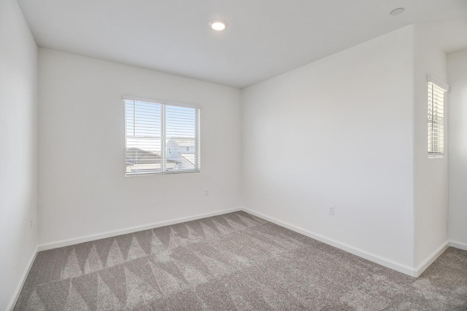 Detail Gallery Image 25 of 48 For 12759 Scholarly Way, Rancho Cordova,  CA 95742 - 4 Beds | 3 Baths