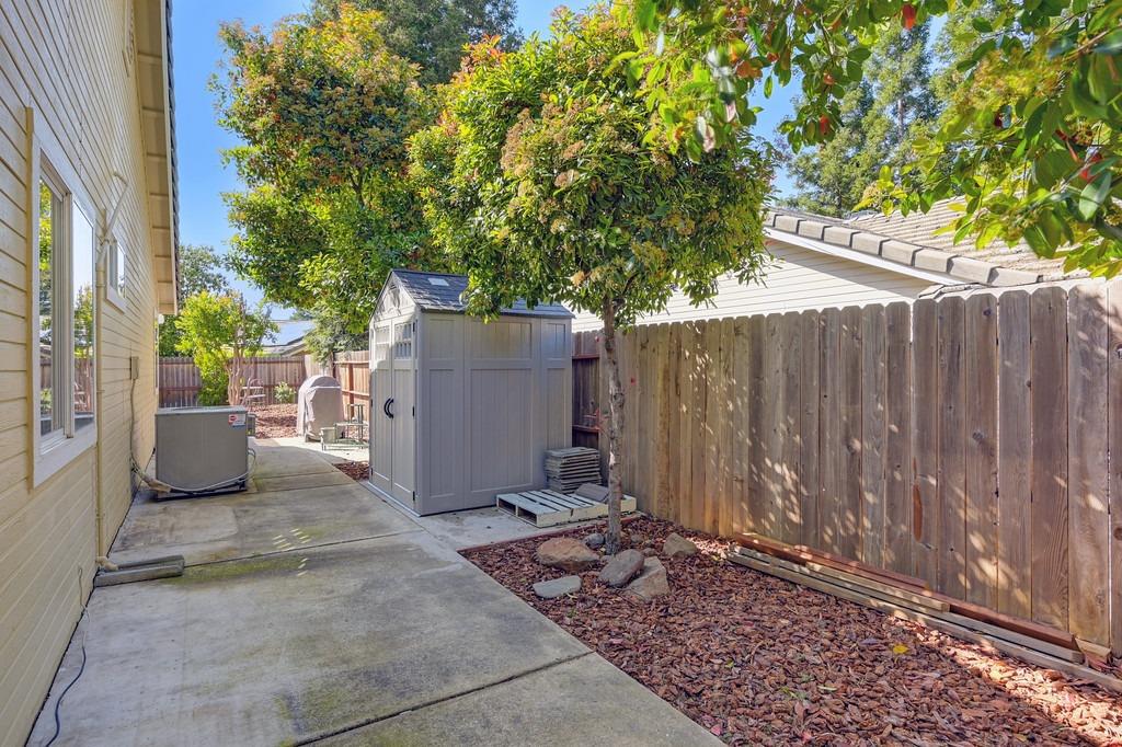 Detail Gallery Image 34 of 39 For 7316 Leyenda Ct, Rancho Murieta,  CA 95683 - 3 Beds | 2 Baths