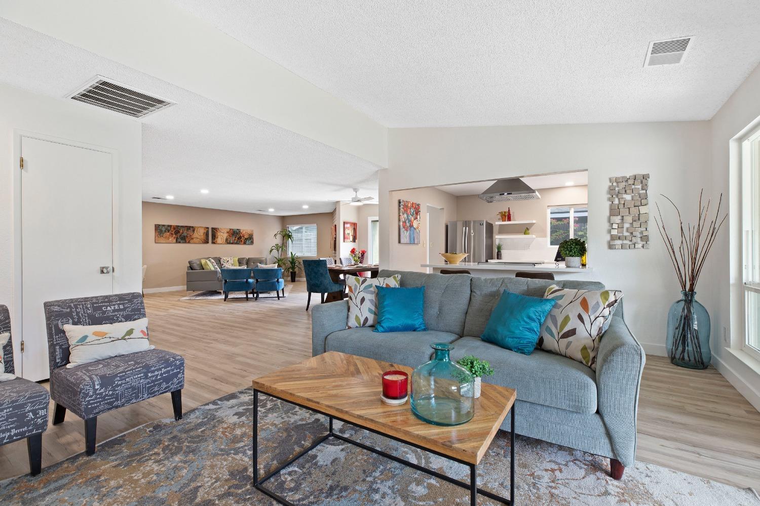 Detail Gallery Image 19 of 38 For 1221 Jill Ln, Modesto,  CA 95355 - 3 Beds | 2 Baths