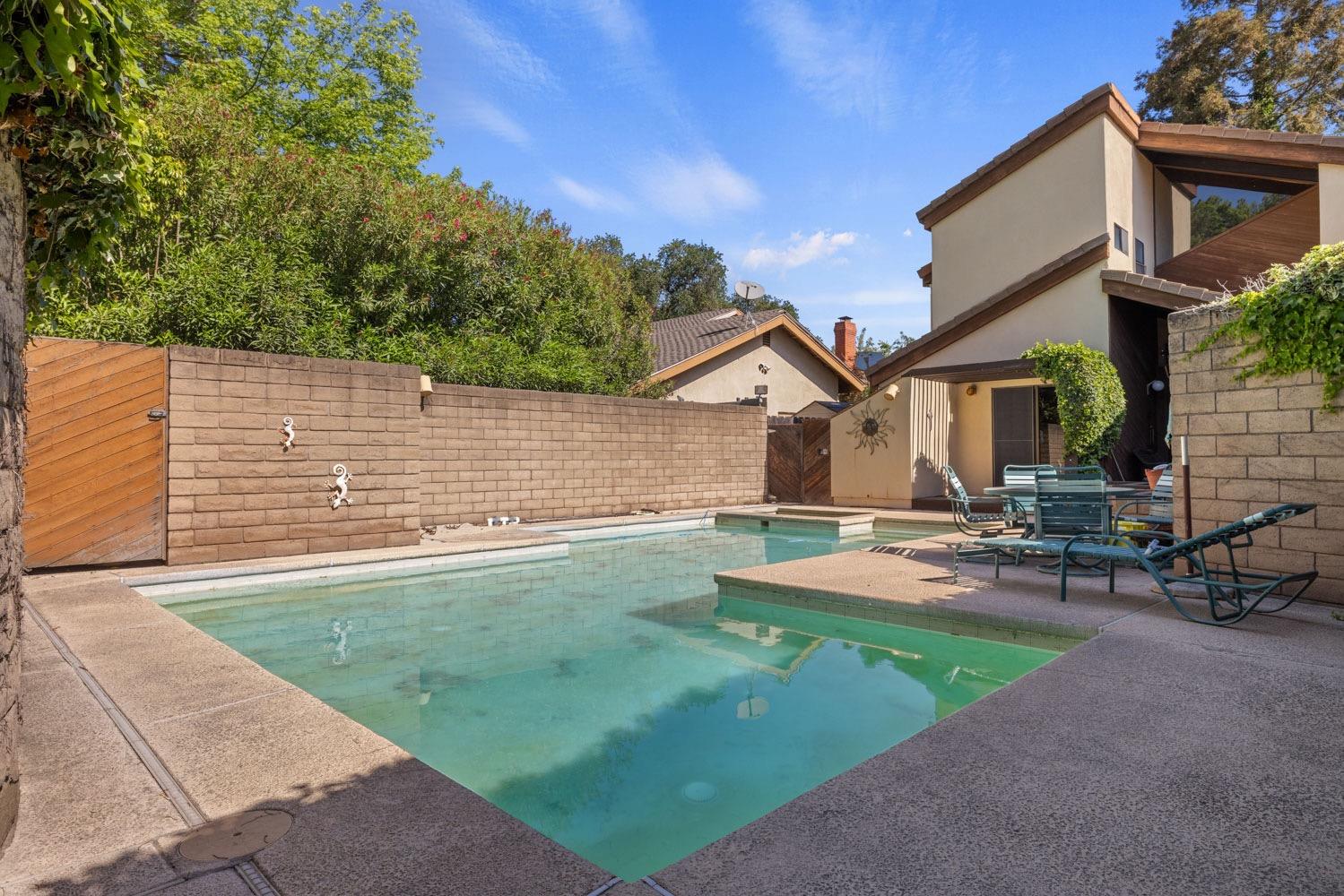Edgebrook Drive, Modesto, California image 4