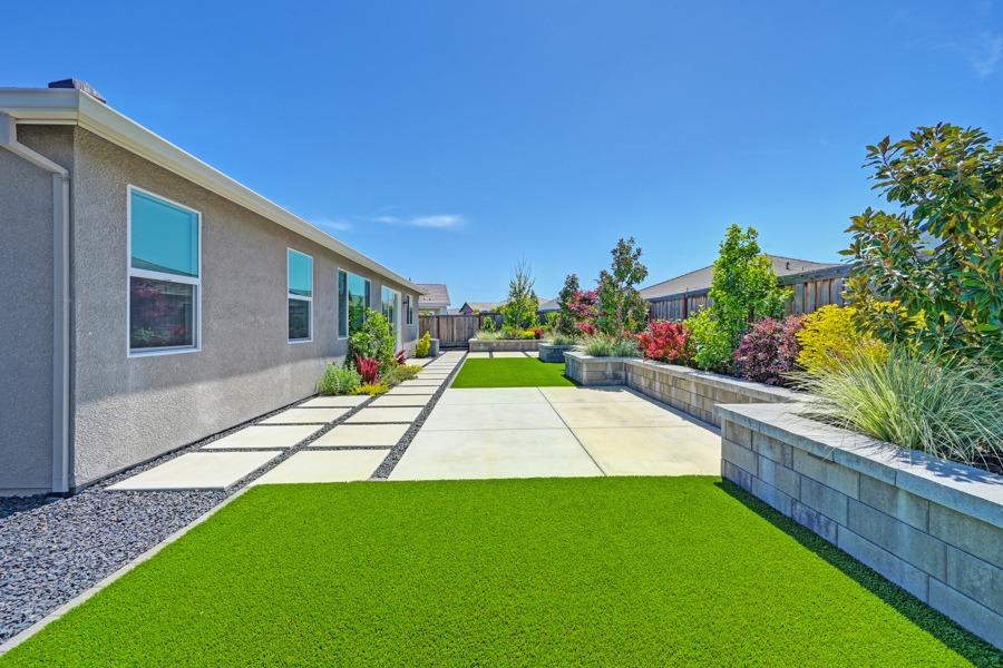 Bartlett Way, Roseville, California image 44
