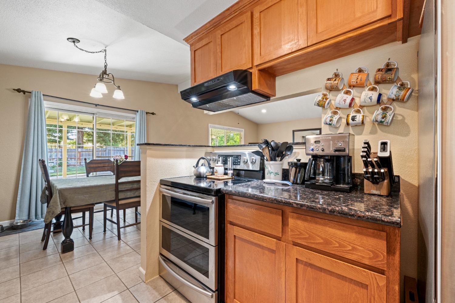 Detail Gallery Image 19 of 49 For 3701 Chamberlain Way, Carmichael,  CA 95608 - 3 Beds | 1/1 Baths