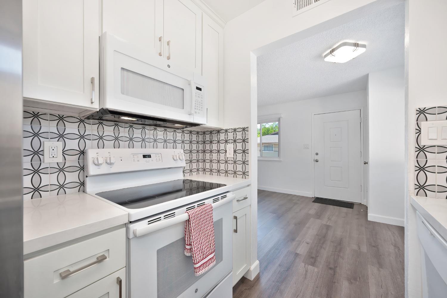 Coloma Road #4, Rancho Cordova, California image 4