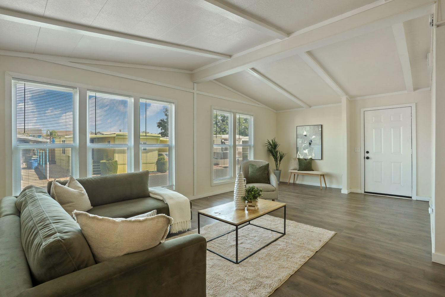 Detail Gallery Image 9 of 46 For 150 Pestana Ave 54, Manteca,  CA 95336 - 2 Beds | 2 Baths
