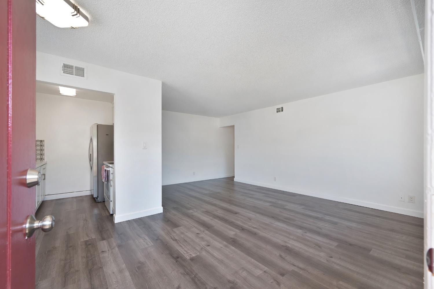 Coloma Road #4, Rancho Cordova, California image 11