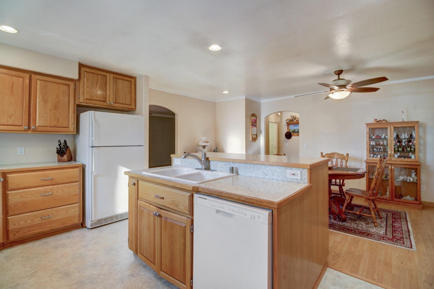 Camino Heights Drive, Camino, California image 18