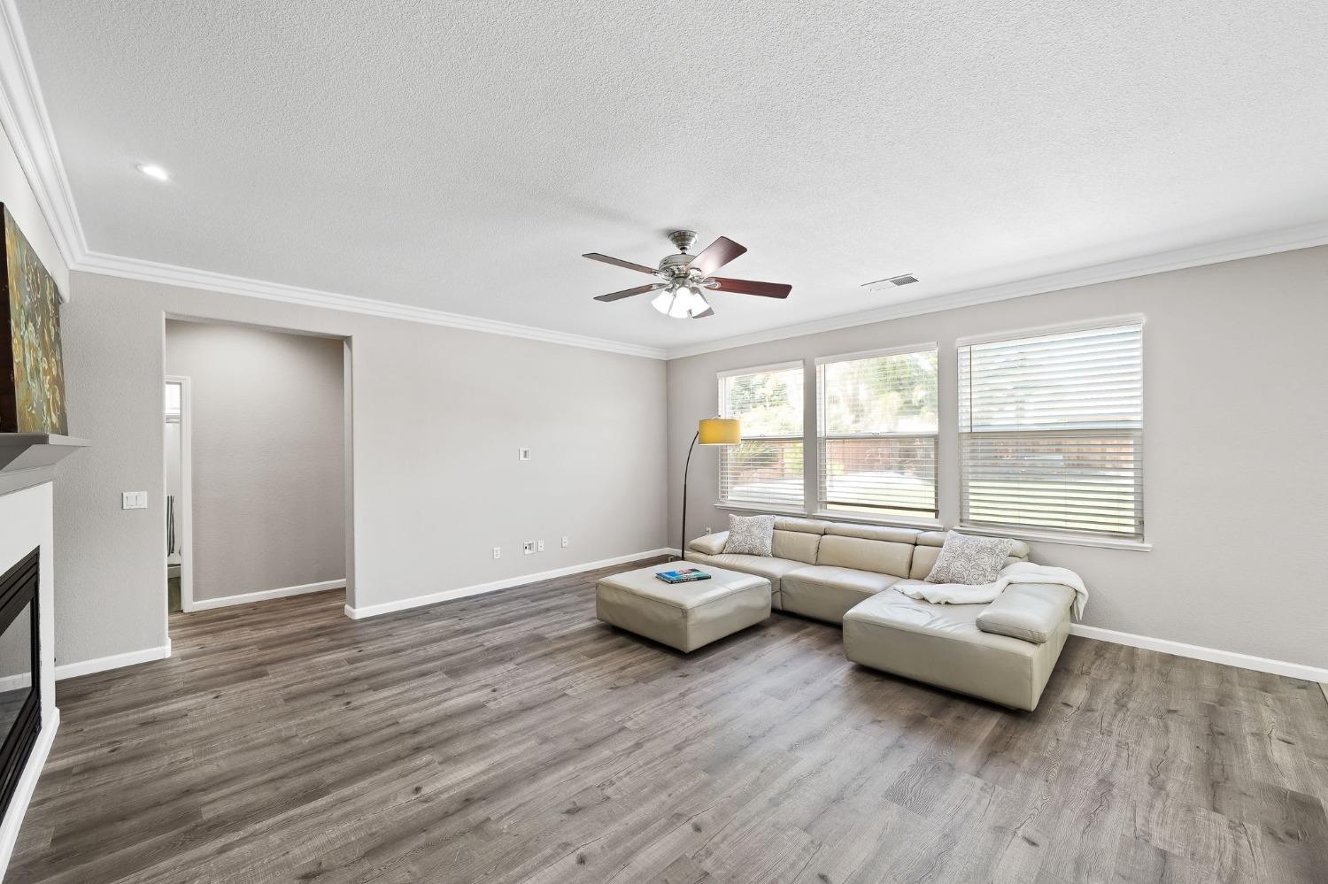 Drakeshire Court, Modesto, California image 9