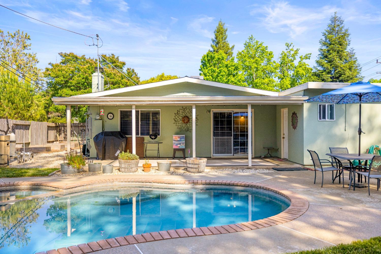 Detail Gallery Image 43 of 49 For 3701 Chamberlain Way, Carmichael,  CA 95608 - 3 Beds | 1/1 Baths
