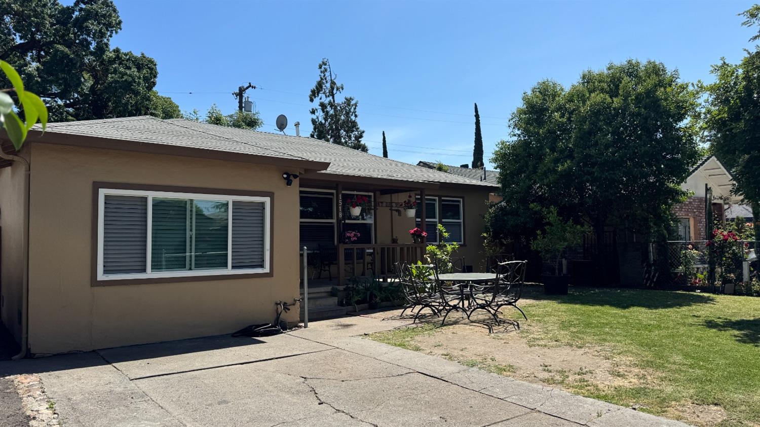 E 7th Street, Stockton, California image 1