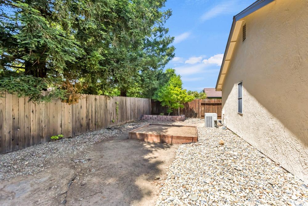 Laguna Villa Way, Elk Grove, California image 37