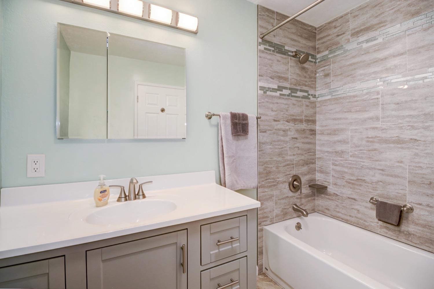 Camino Heights Drive, Camino, California image 24