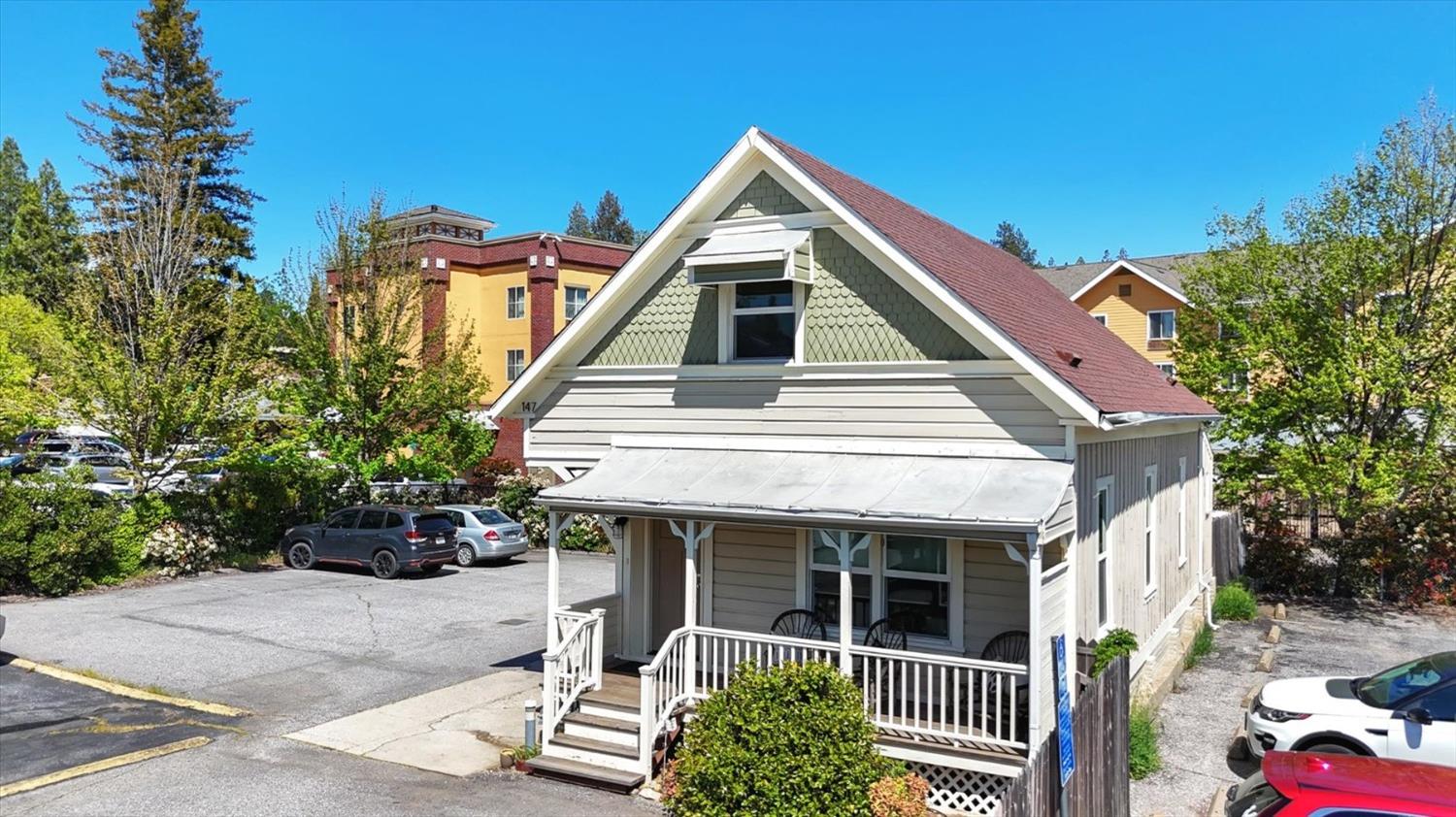 Detail Gallery Image 69 of 81 For 147 South Auburn St, Grass Valley,  CA 95945 - – Beds | – Baths