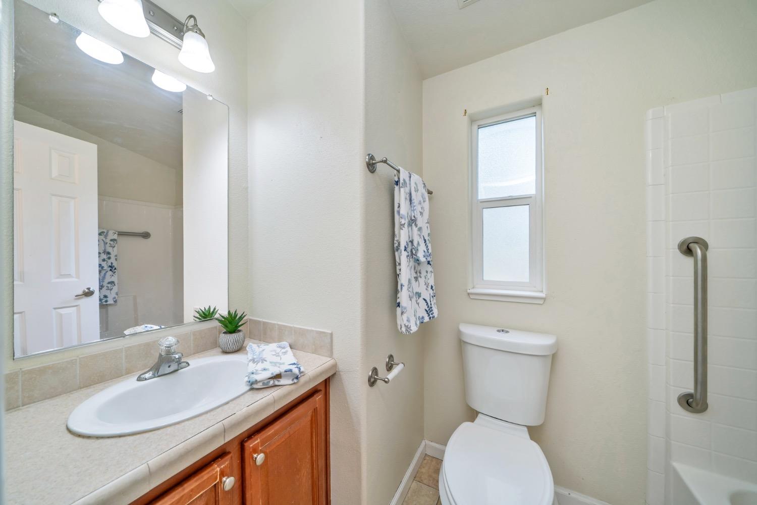 Detail Gallery Image 14 of 33 For 1281 Pleasant Valley Rd 52, Diamond Springs,  CA 95619 - 2 Beds | 2 Baths