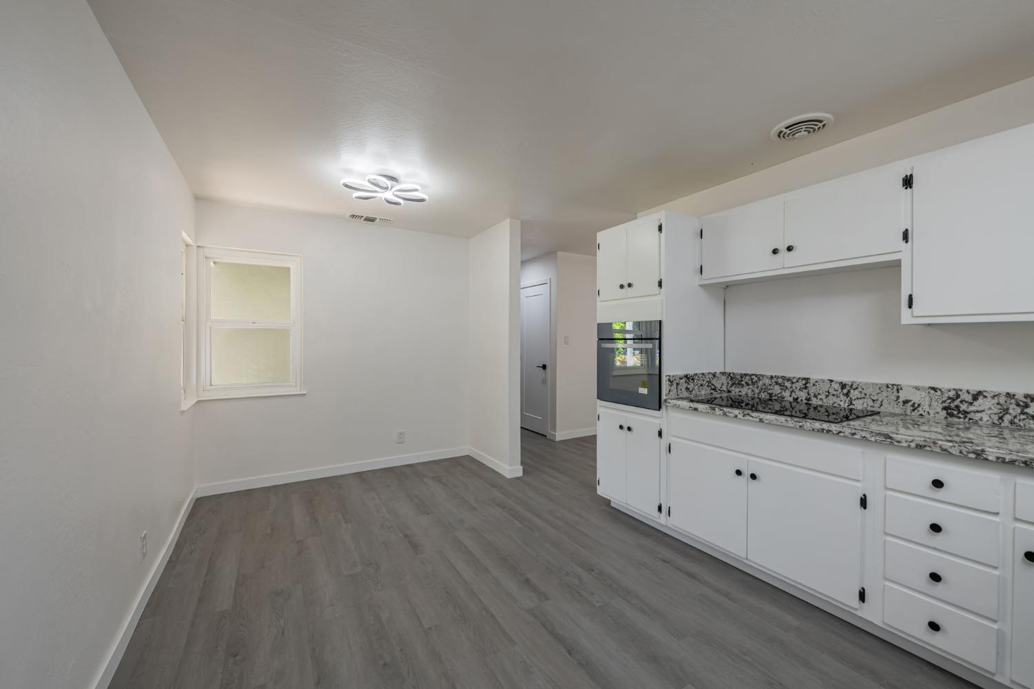 Laurelhurst Drive, Rancho Cordova, California image 14