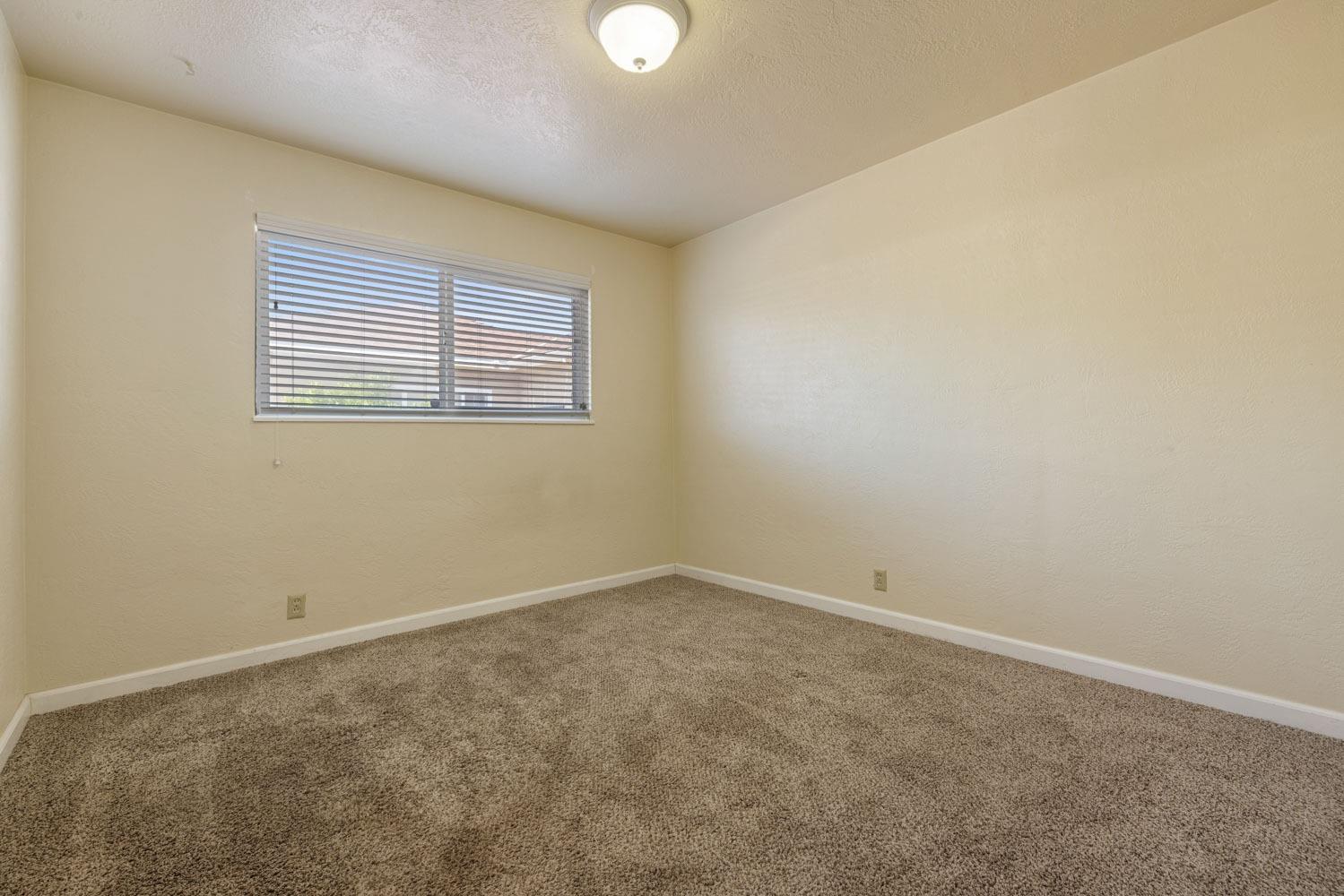 Detail Gallery Image 24 of 34 For 252 Martha St, Manteca,  CA 95337 - 3 Beds | 2 Baths
