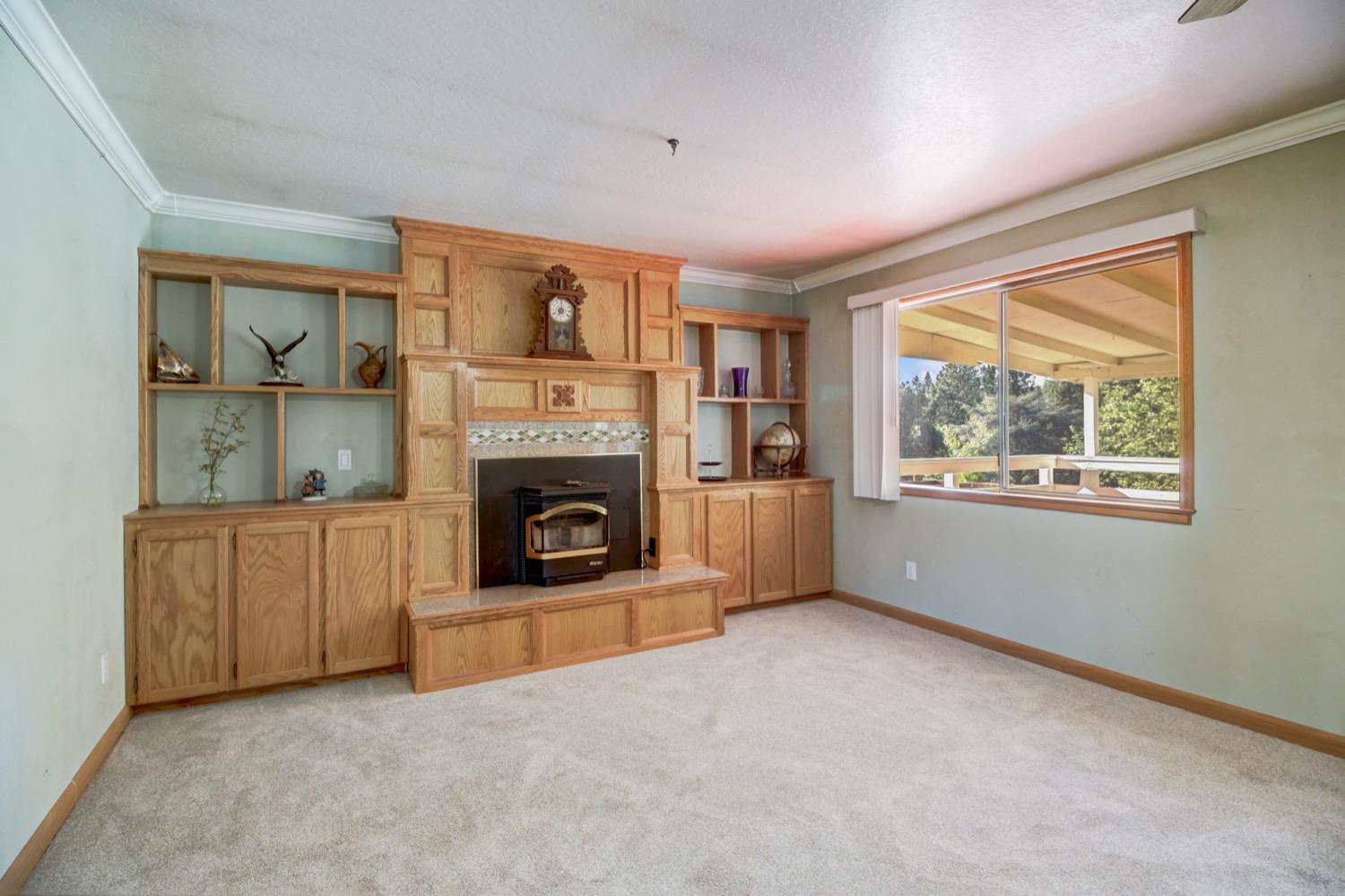 Camino Heights Drive, Camino, California image 7
