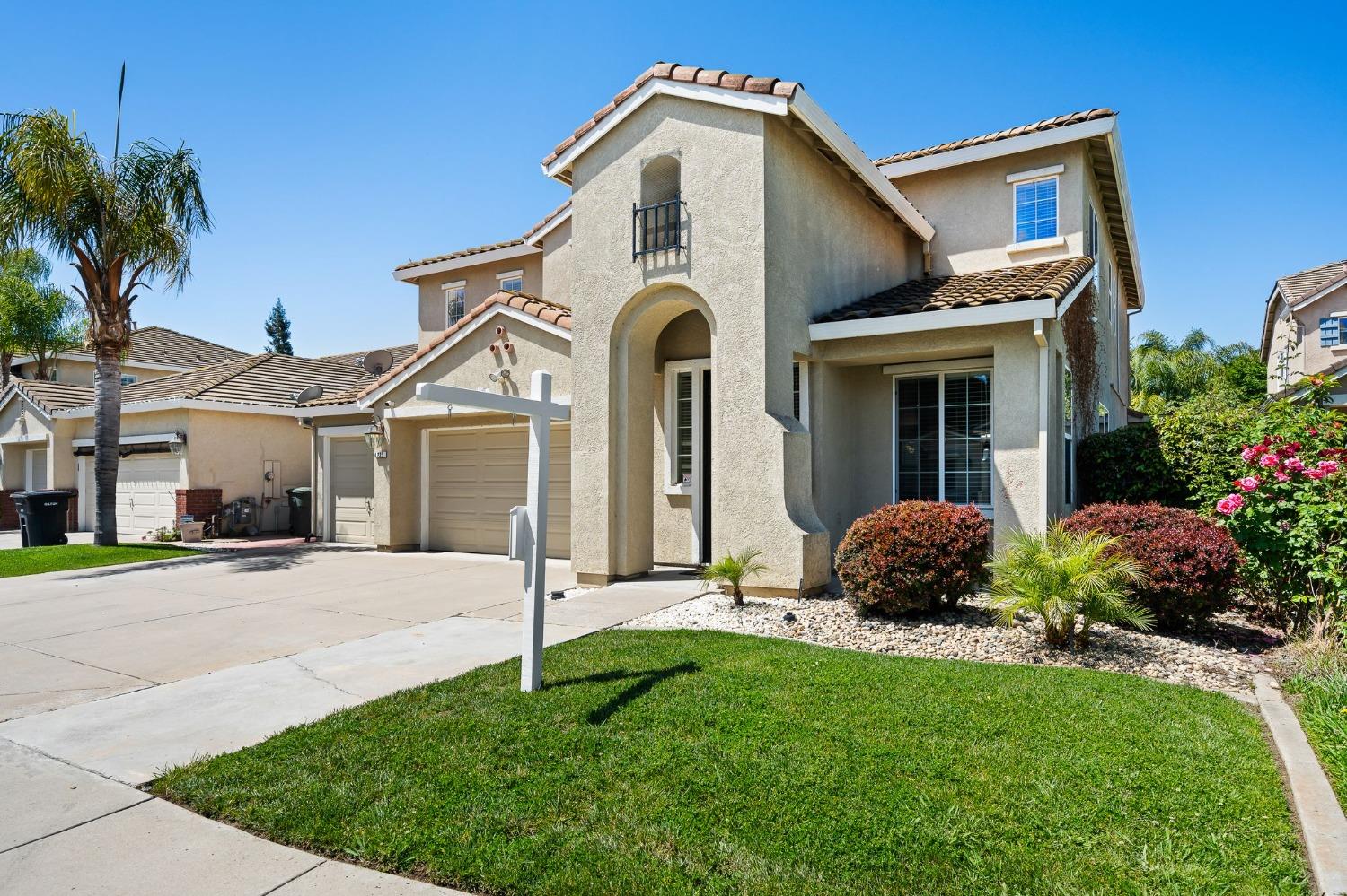 Drakeshire Court, Modesto, California image 2