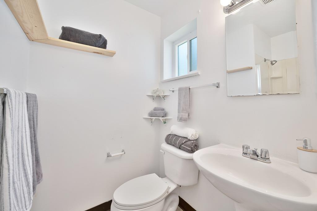3509 Ellenbrook Drive, Rancho Cordova, California image 24