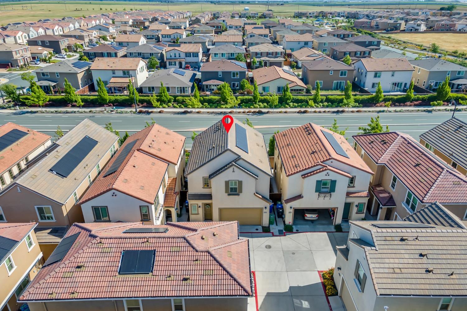 Detail Gallery Image 47 of 51 For 8960 Upbeat Way, Elk Grove,  CA 95757 - 3 Beds | 2/1 Baths