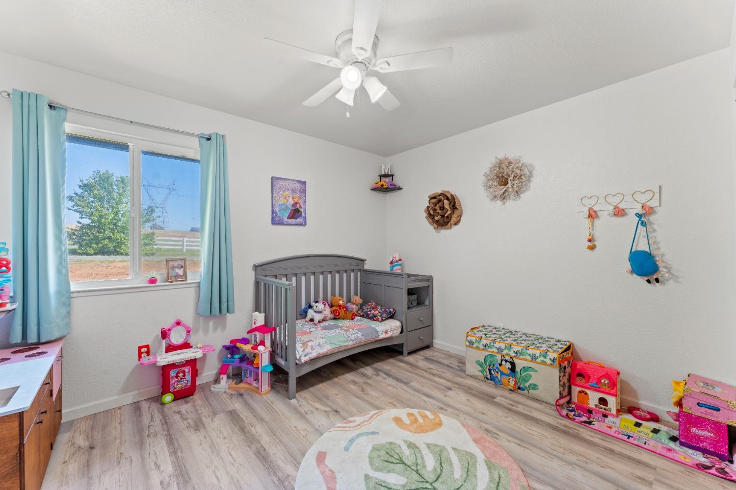 Detail Gallery Image 21 of 51 For 3218 Las Quintas Way, Marysville,  CA 95901 - 5 Beds | 2 Baths