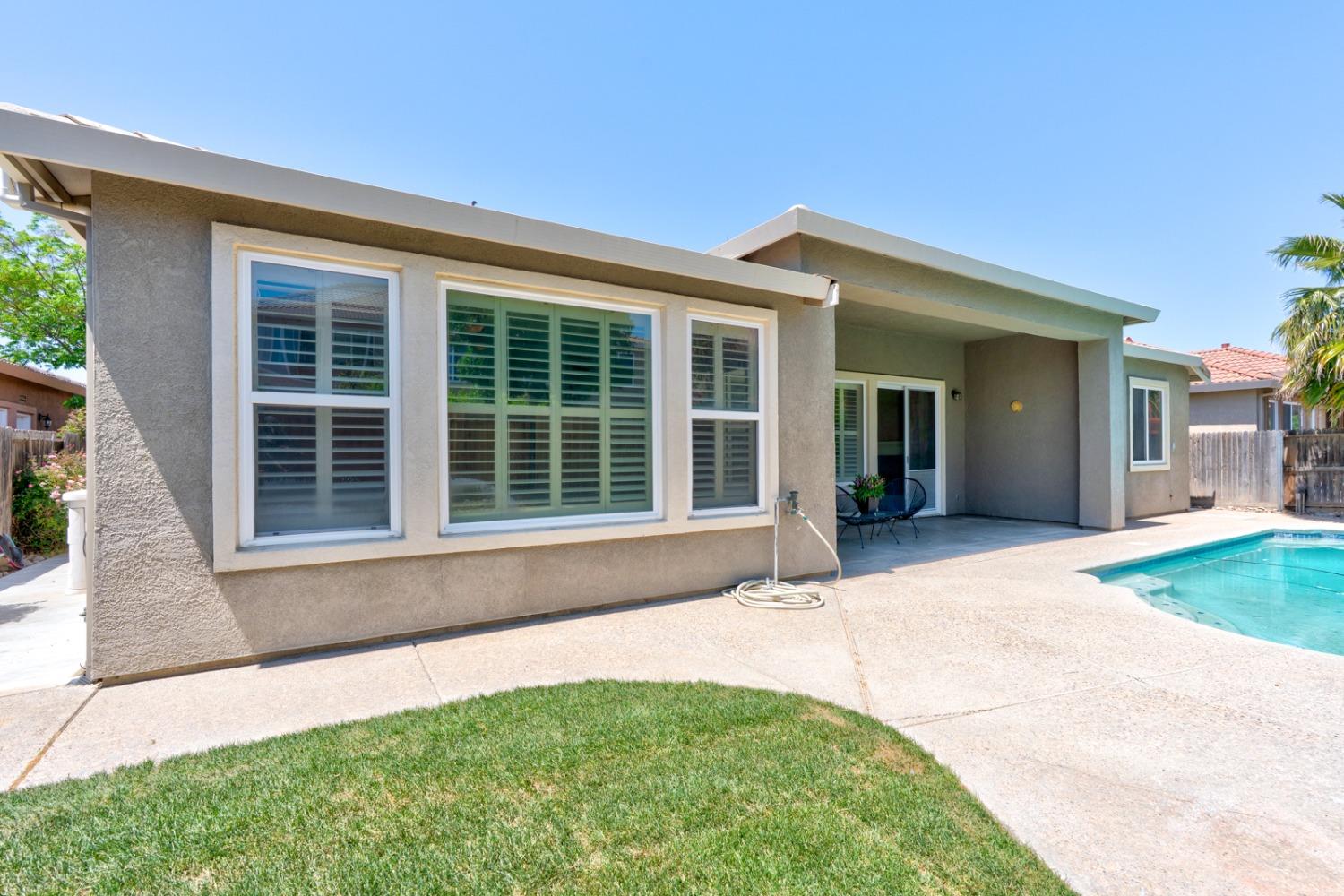 Pisa Street, Los Banos, California image 40