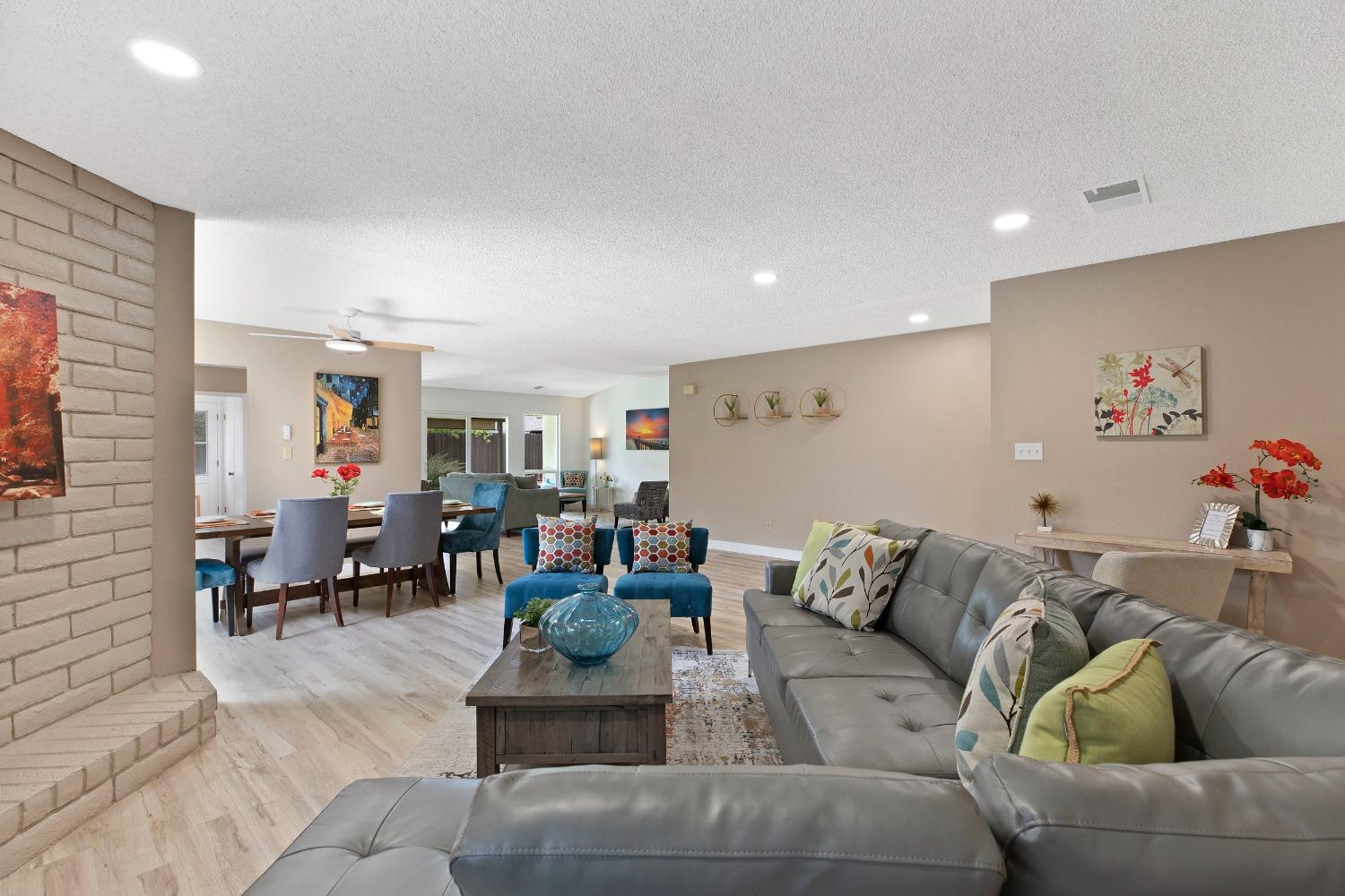 Detail Gallery Image 11 of 38 For 1221 Jill Ln, Modesto,  CA 95355 - 3 Beds | 2 Baths