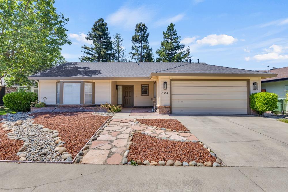 Laguna Villa Way, Elk Grove, California image 1