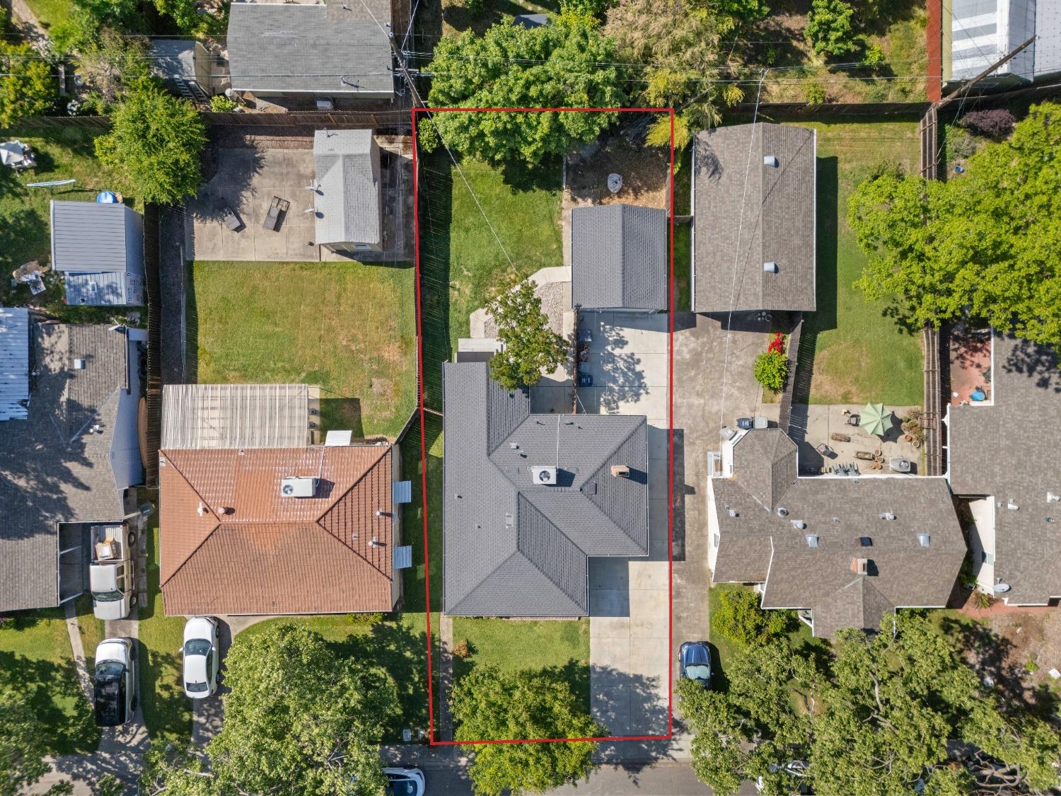 Stacia Way, Sacramento, California image 37