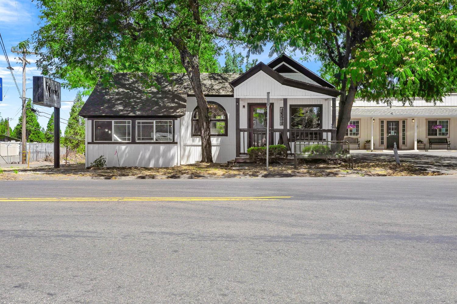Detail Gallery Image 1 of 23 For 4083 Carson Rd, Camino,  CA 95709 - – Beds | – Baths