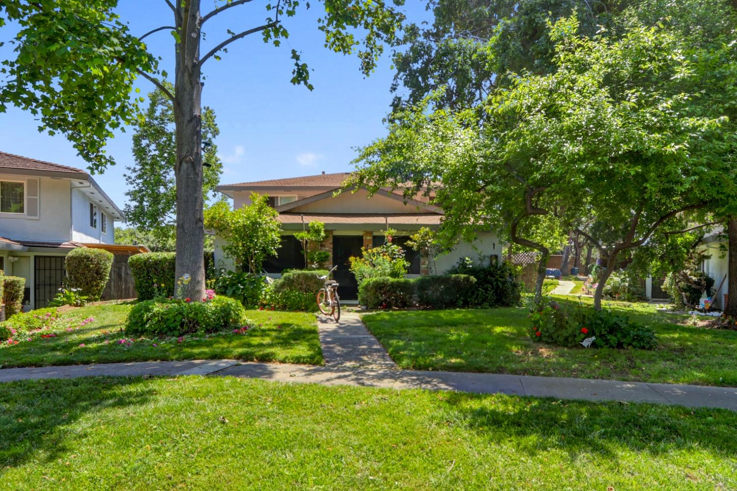 Greenholme Drive #4, Sacramento, California image 3