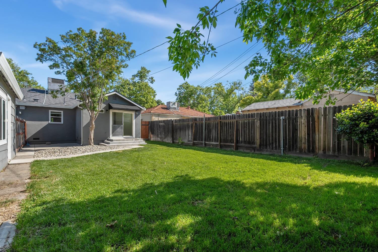 Stacia Way, Sacramento, California image 24