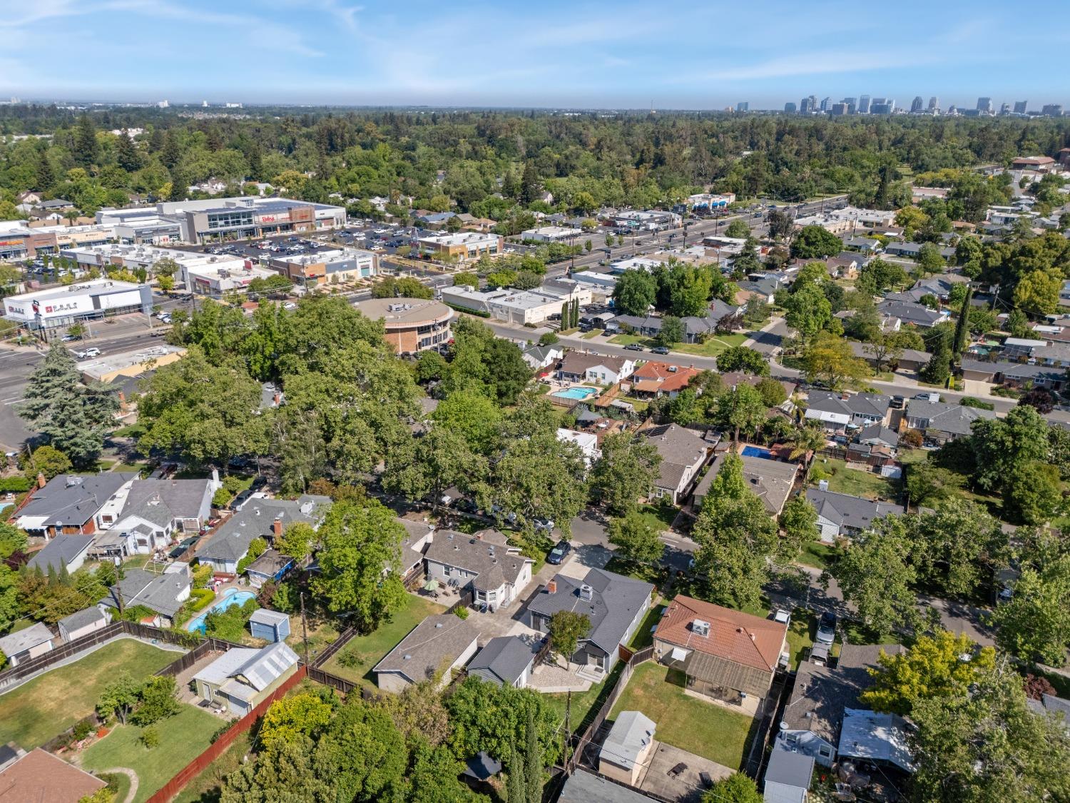 Stacia Way, Sacramento, California image 29