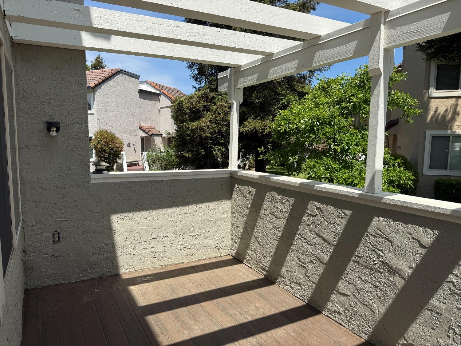 Photo #11: 225043468 Listing: Photo #11