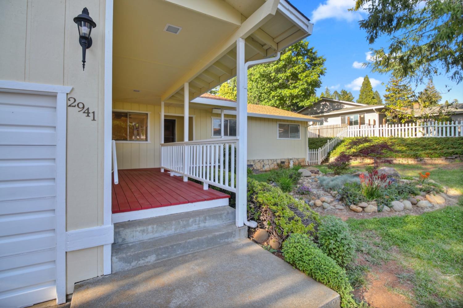 Camino Heights Drive, Camino, California image 42