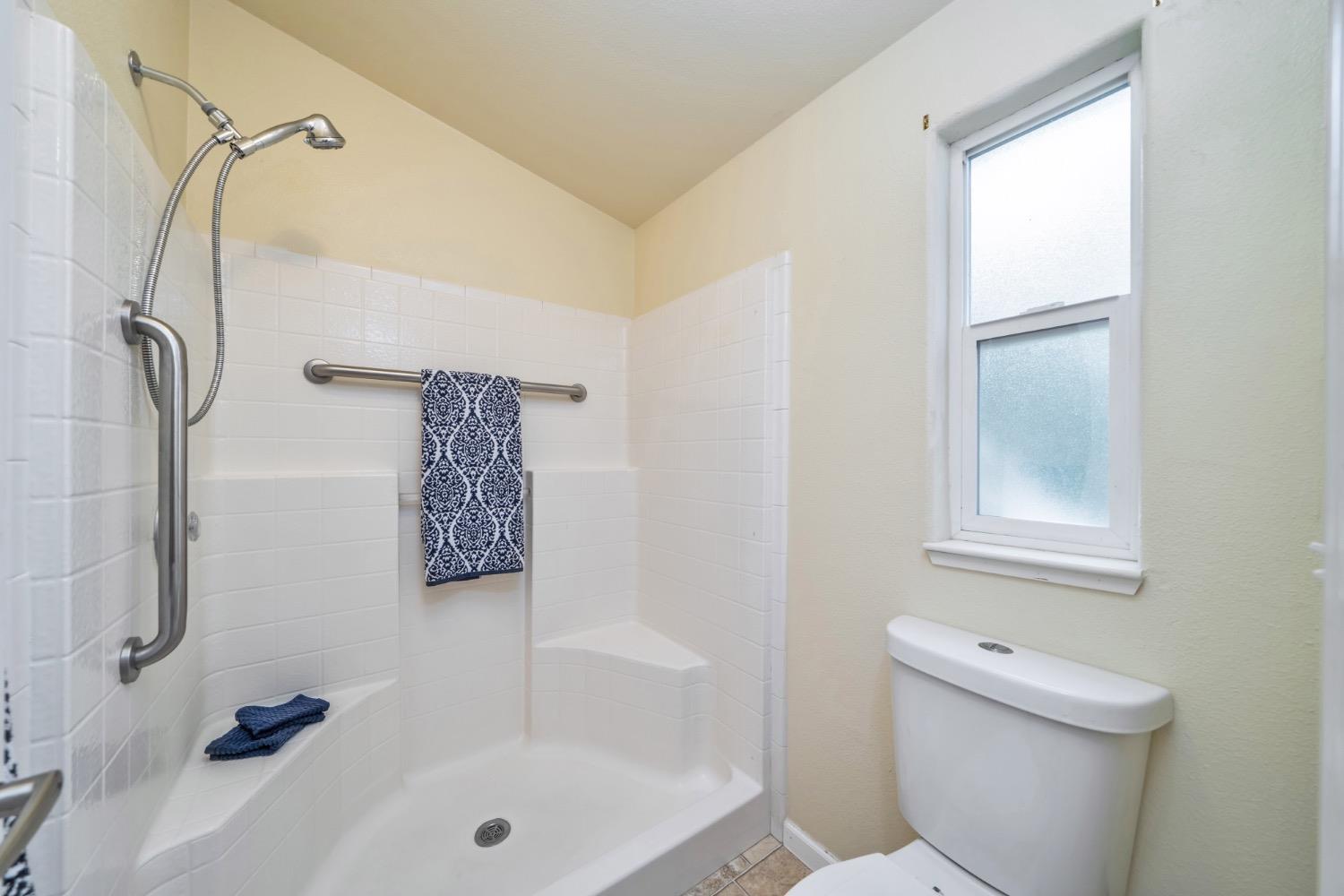 Detail Gallery Image 19 of 33 For 1281 Pleasant Valley Rd 52, Diamond Springs,  CA 95619 - 2 Beds | 2 Baths