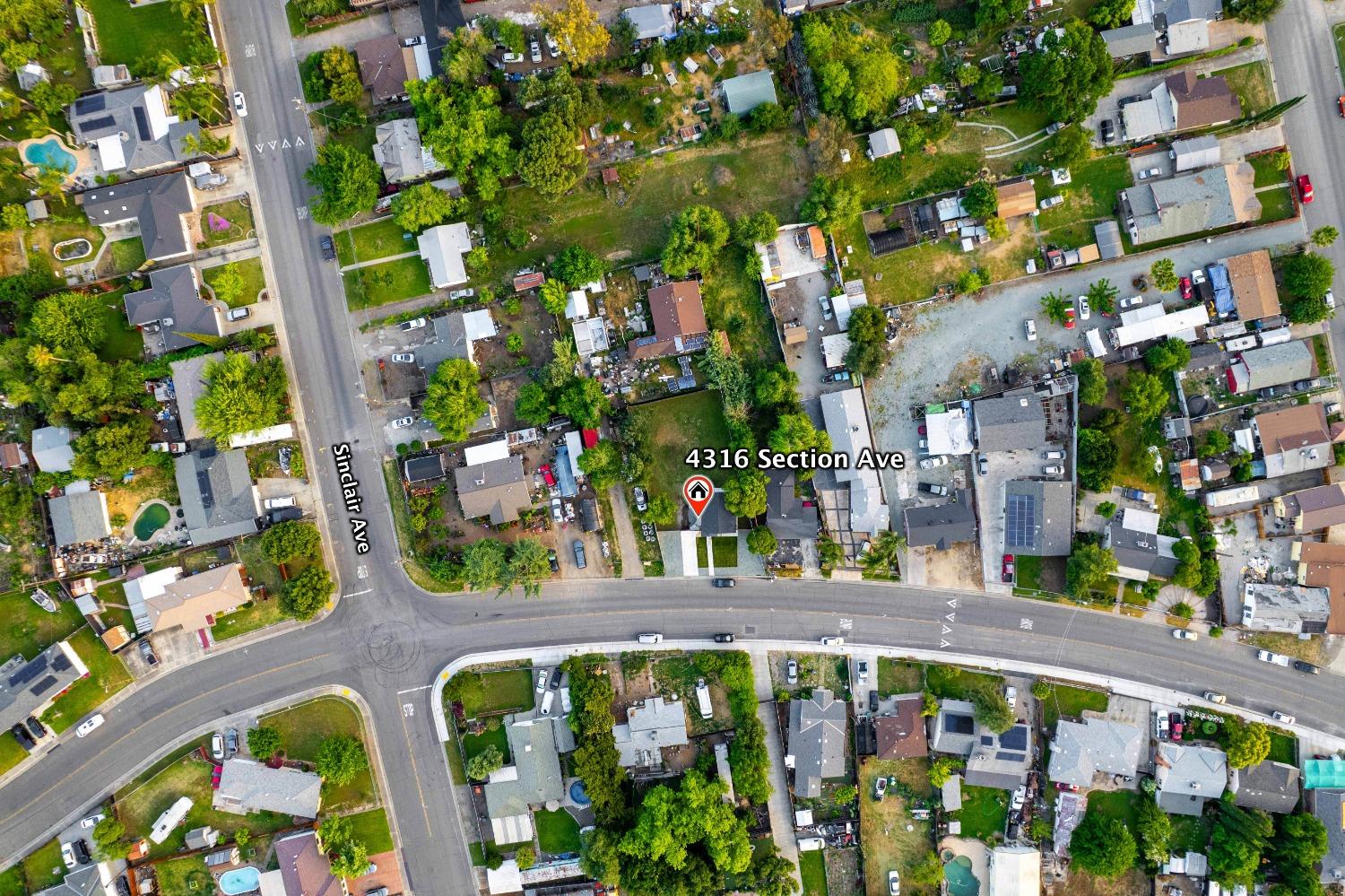 Section Avenue, Stockton, California image 35
