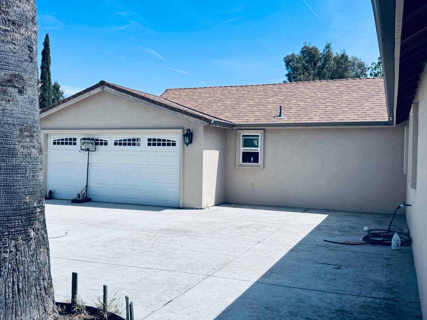 Detail Gallery Image 5 of 25 For 172 N Patton Ave, Stockton,  CA 95215 - 3 Beds | 2 Baths