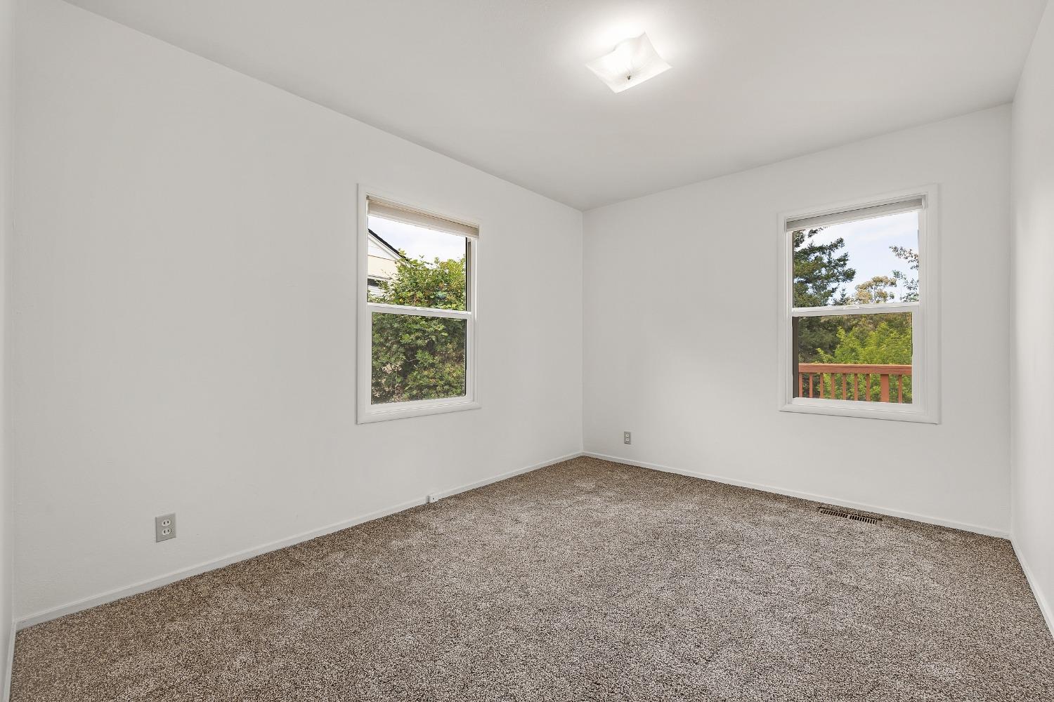 Detail Gallery Image 21 of 43 For 4436 Stanford Ave, Castro Valley,  CA 94546 - 3 Beds | 1 Baths