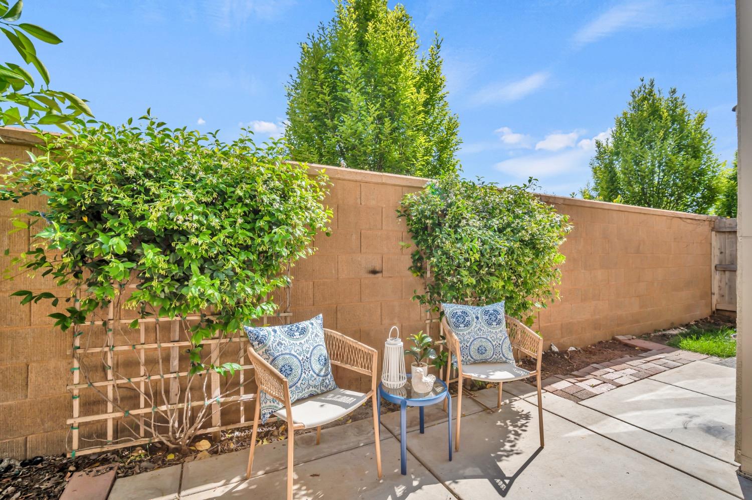 Detail Gallery Image 45 of 51 For 8960 Upbeat Way, Elk Grove,  CA 95757 - 3 Beds | 2/1 Baths