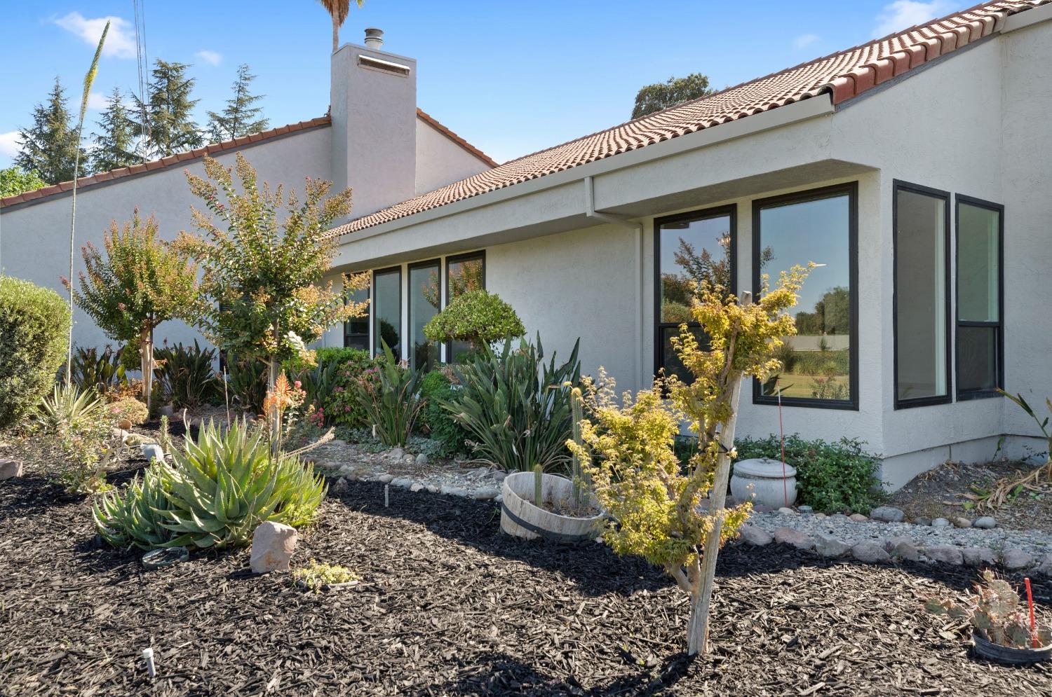 Capewood Lane, Stockton, California image 39
