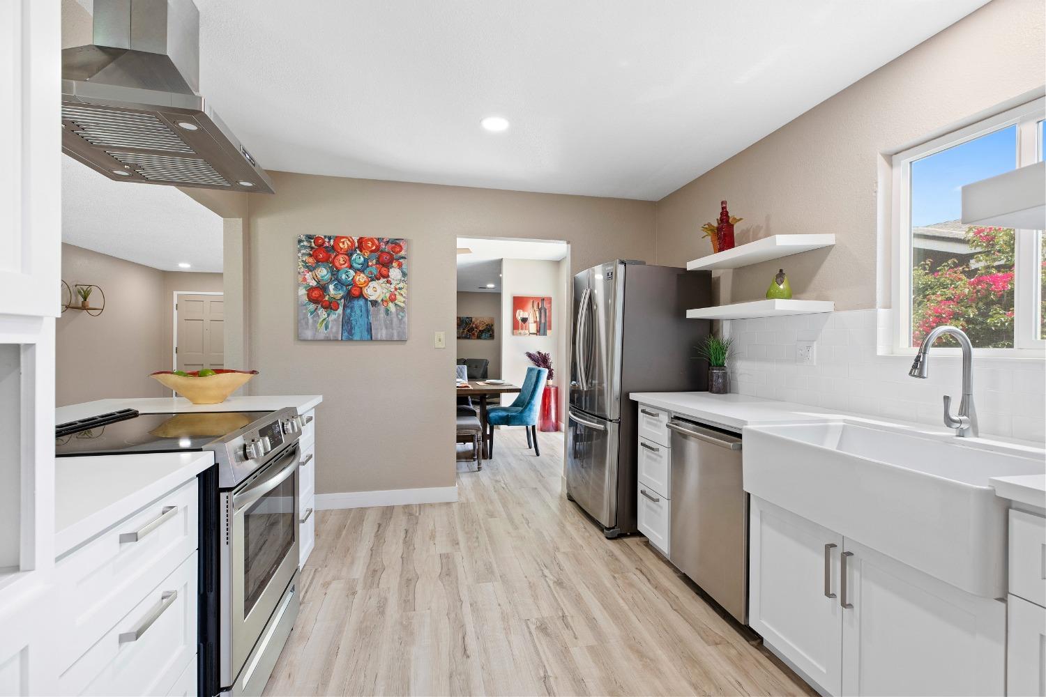 Detail Gallery Image 16 of 38 For 1221 Jill Ln, Modesto,  CA 95355 - 3 Beds | 2 Baths