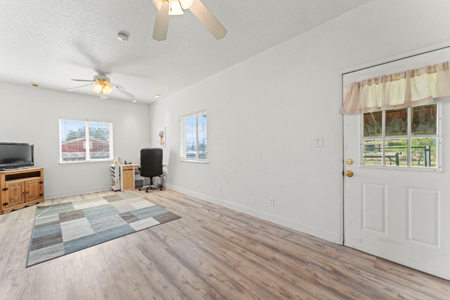 Detail Gallery Image 34 of 51 For 3218 Las Quintas Way, Marysville,  CA 95901 - 5 Beds | 2 Baths