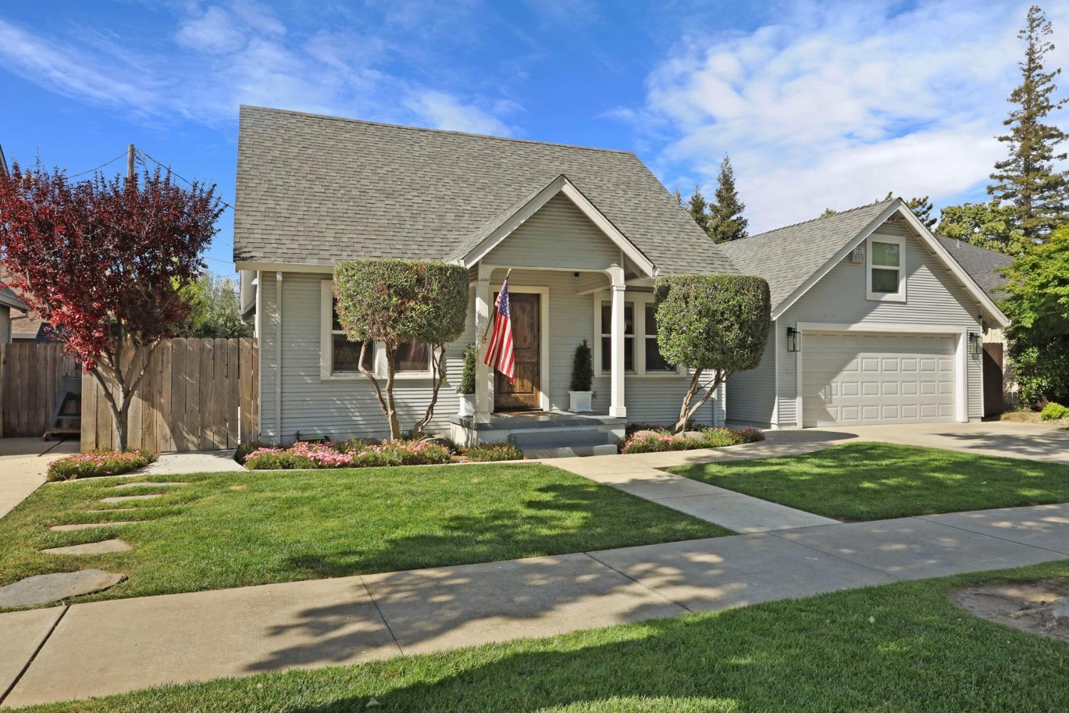 W Locust Street, Lodi, California image 2
