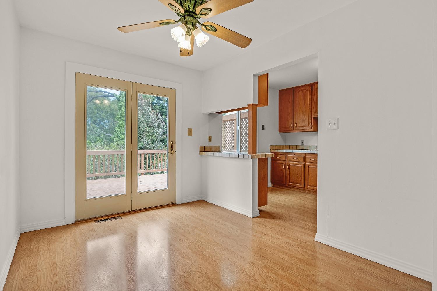 Detail Gallery Image 6 of 43 For 4436 Stanford Ave, Castro Valley,  CA 94546 - 3 Beds | 1 Baths