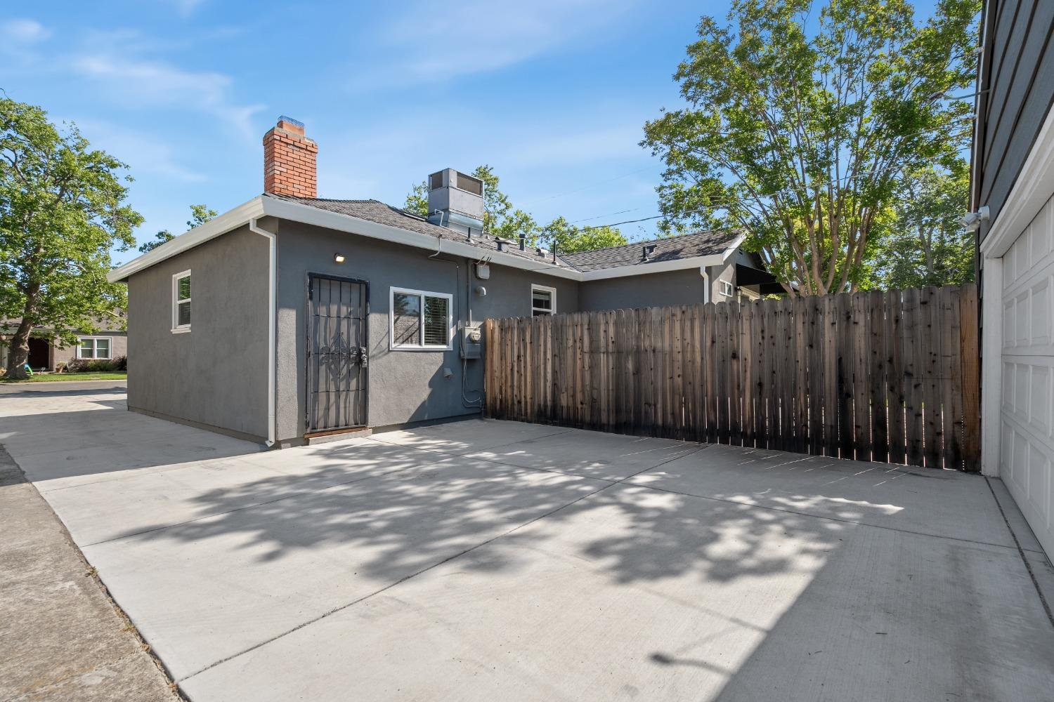 Stacia Way, Sacramento, California image 26
