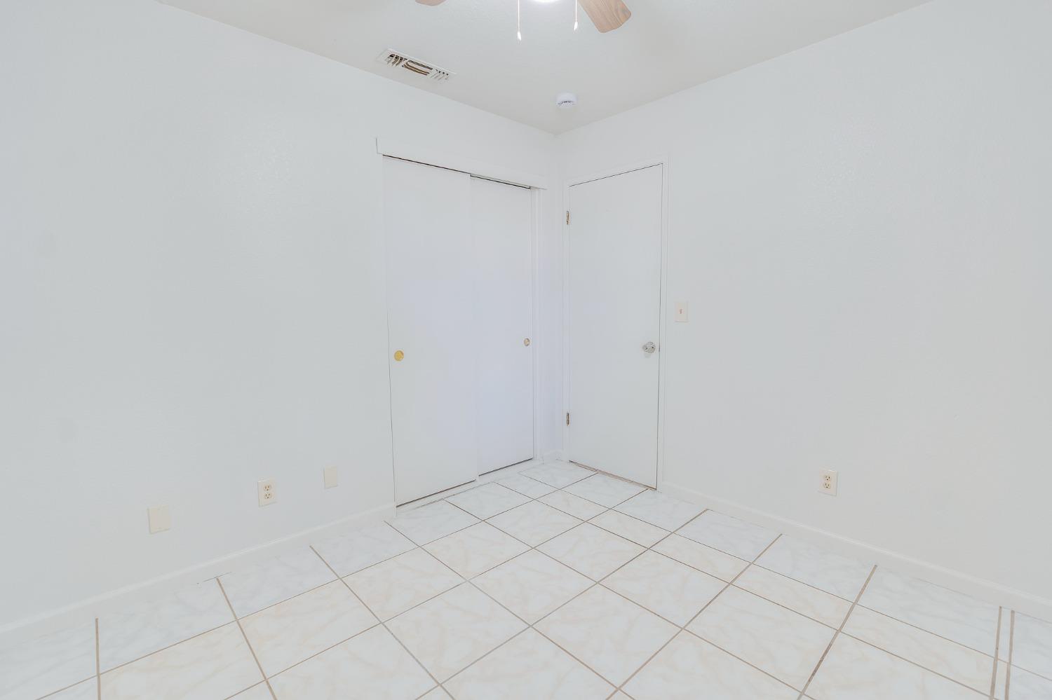 Detail Gallery Image 31 of 60 For 2267 Imperial Dr, Los Banos,  CA 93635 - 3 Beds | 2 Baths