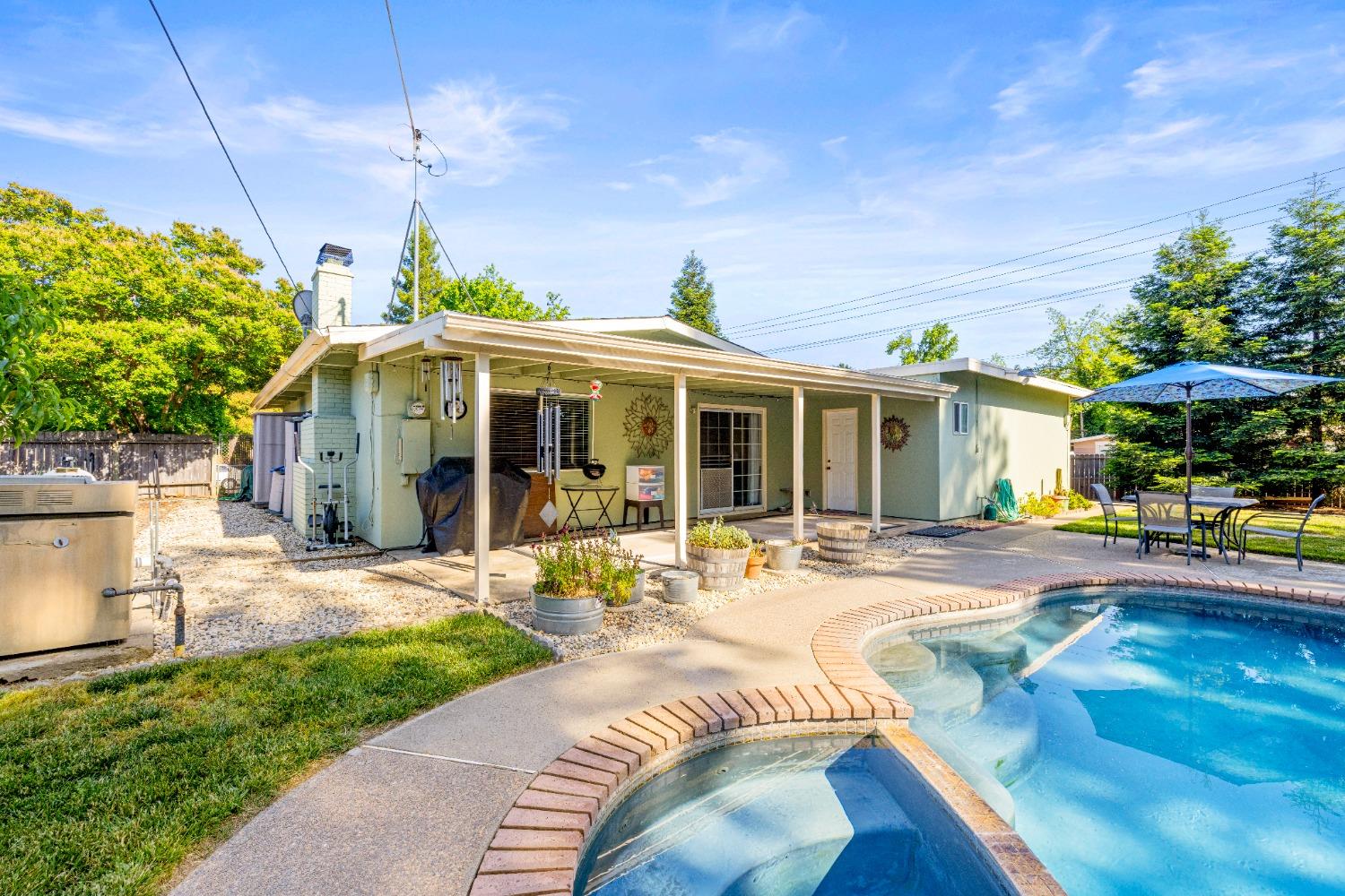 Detail Gallery Image 45 of 49 For 3701 Chamberlain Way, Carmichael,  CA 95608 - 3 Beds | 1/1 Baths